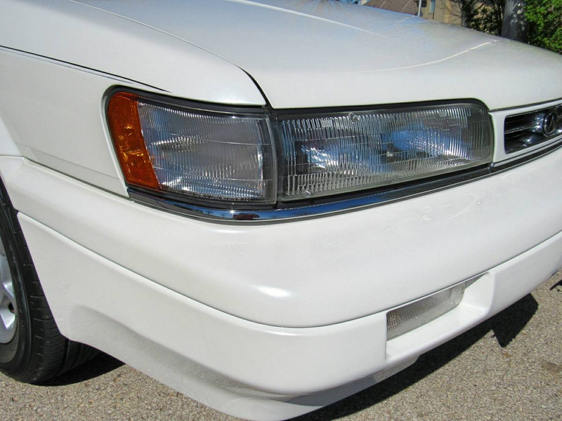 Illustration for article titled At $4,990, Could You Be Ready To Make Memories In This 1992 Infiniti M30 Convertible?